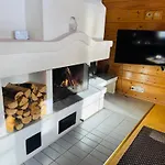 Casa vacanze STAY Äkäslompolo Cottage *